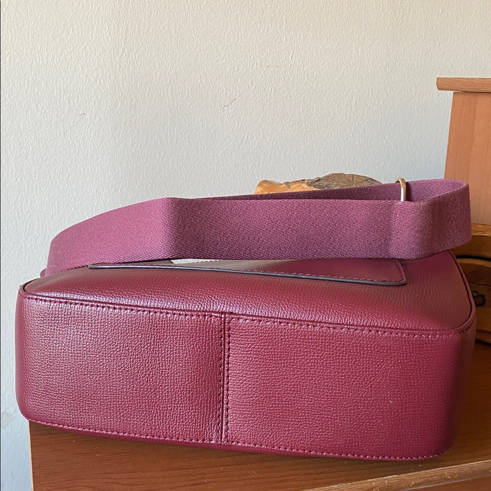 Henri Bendel Leather Shoulder Bag Crossbody - Picture 8 of 16